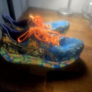 Men's sz 9 1/2 Asics Noosa Tri 15 Blue/Green/Orange FlyteFoam Running Shoes